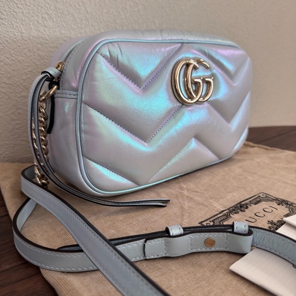 ❌SOLD❌NEW GUCCI GG Marmont Limited Edition Iridescent Quilted Leather Crossbody - Picture 2 of 8